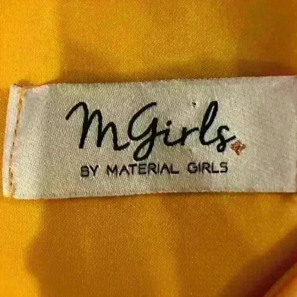 M Girls Sleeveless Gold Tunic Size Medium - Picture 3 of 4